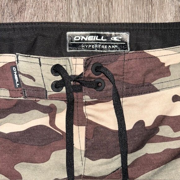 ONEILL MENS CAMO HYPERFREAK BOARD SHORTS SIZE 32 Camouflage Swim Trunks Suit - Picture 2 of 4